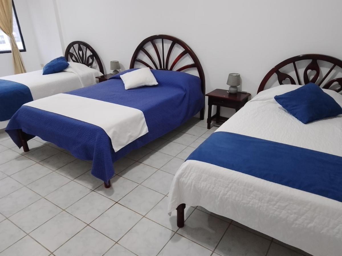 Hotel Isla Del Descanso Пуэрто-Вильямиль Экстерьер фото